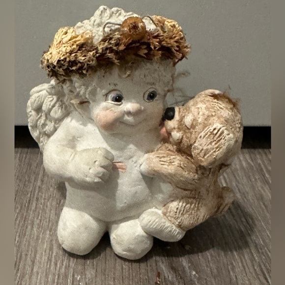 Dreamsicles Collectible Figurine Cherub with Puppy - Picture 1 of 5
